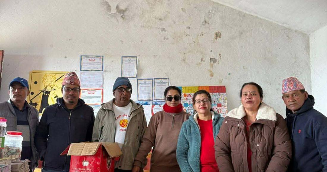 पतञ्जली योग समिति दोलखाद्वारा गौरीशङ्कर बालगृहका बालबालिकालाई खाजा तथा स्टेशनरी वितरण