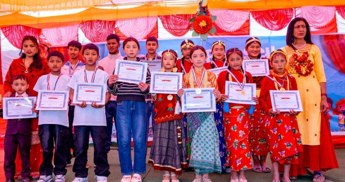 भीमेश्वरमा ‘मोर्डन नेपाल स्कुल एक्स्पो’: पढाइसँगै प्रतिभा र सिर्जनाको उत्सव