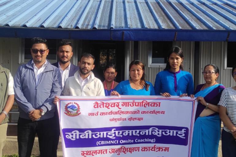 बैतेश्वरमा नवजात तथा बाल स्वास्थ्य सेवाबारे स्वास्थ्यकर्मीलाई तालिम