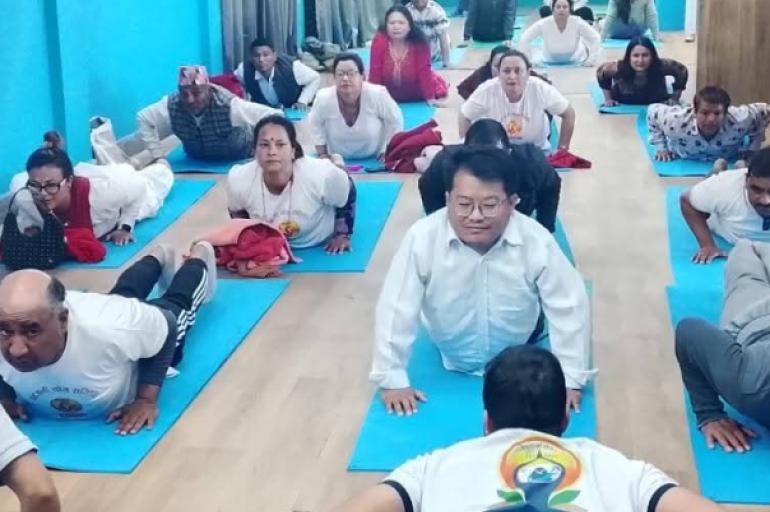दोलखामा ‘मेरो स्वास्थ्य, मेरो जिम्मेवारी’ अभियानअन्तर्गत योग–ध्यान कार्यक्रम सुरु