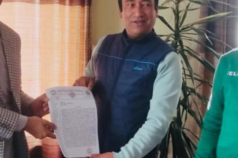 दोलखामा नदीजन्य पदार्थमा कालोबजारी, ७ दिनभित्र नियन्त्रण नगरे आन्दोलन चेतावनी