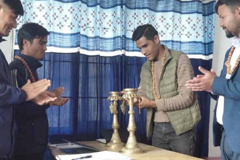 लापिलाङमा आयुर्वेद तथा वैकल्पिक चिकित्सा सम्बन्धी अनुशिक्षण कार्यक्रम सम्पन्न