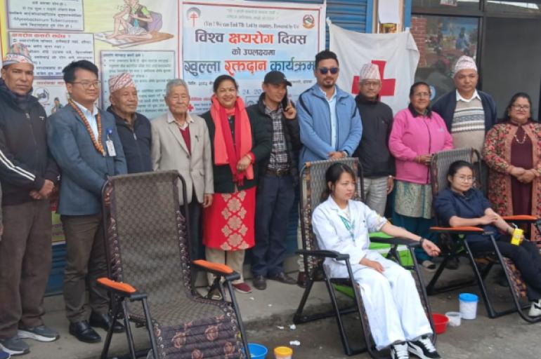 विश्व क्षयरोग दिवसमा दोलखामा रक्तदान र जनचेतनामूलक अभिमुखीकरण